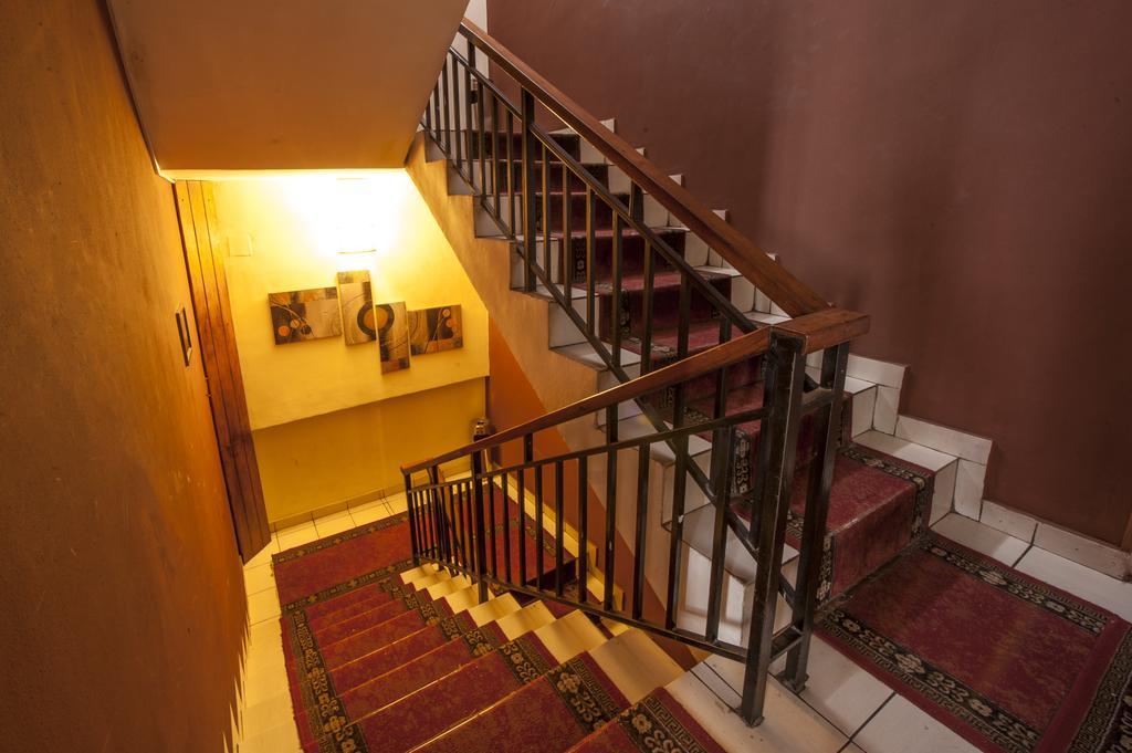 Hotel Le Relais Normand Antananarivo Exterior photo