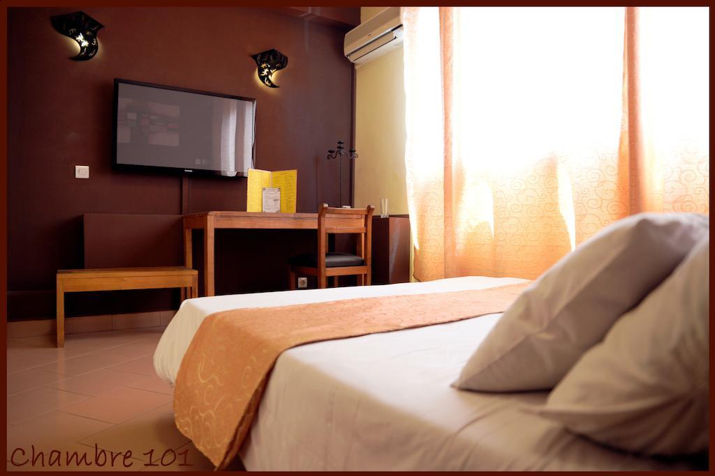 Hotel Le Relais Normand Antananarivo Room photo